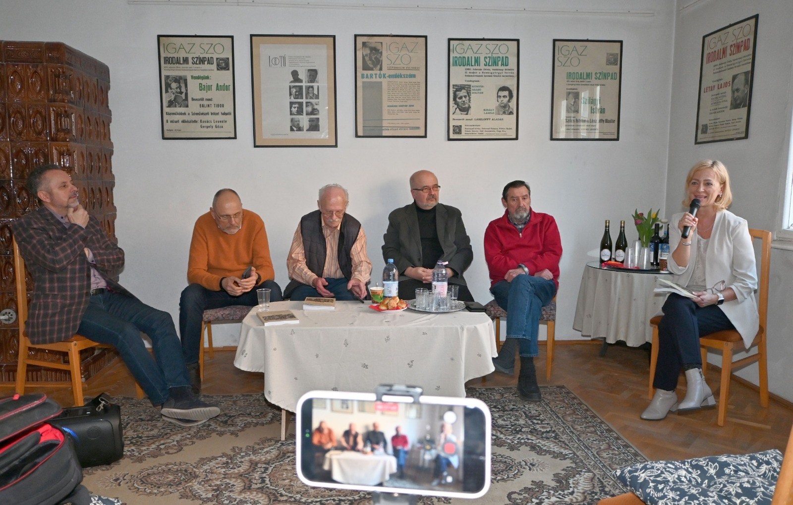 Éltük a történelmet – MÚRE-klubdélután a marosvásárhelyi székházban